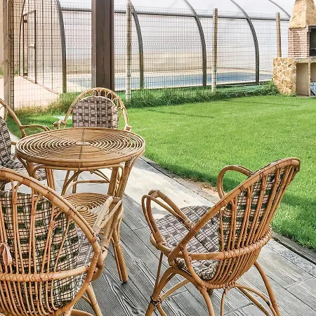 Three-bedroom Holiday In Villarin De Campos Villarrín de Campos