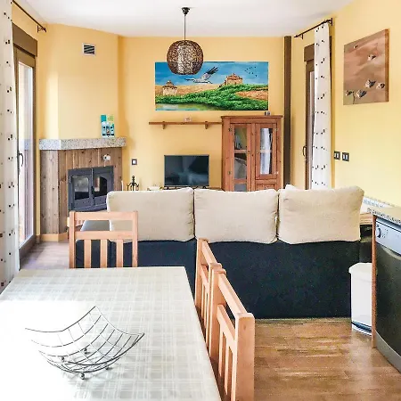 Prázdninový dům Three-bedroom Holiday In Villarin De Campos Villarrín de Campos