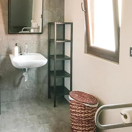 Three-bedroom Holiday In Villarin De Campos Prázdninový dům *